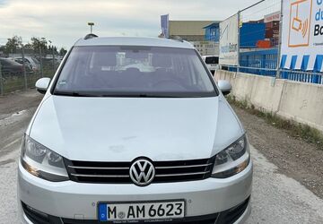 VW Sharan 460.000 km 3.999 &euro; München 81829