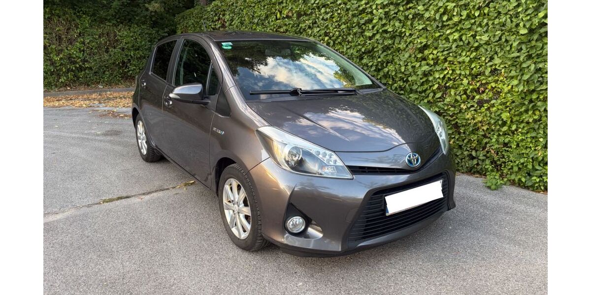 Toyota Yaris 174.990 km 7.490 &euro; München 81673