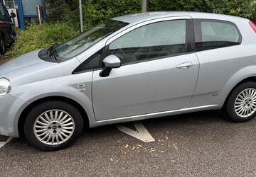Fiat Punto 90.320 km 2.390 &euro; Neubiberg 85579