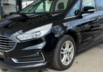 Ford Galaxy 225.700 km 11.490 &euro; München 80939
