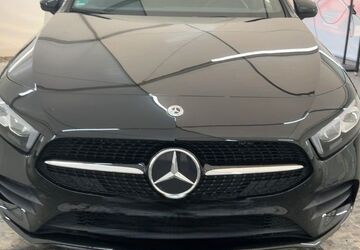Mercedes-Benz A 250 54.623 km 21.990 &euro; Munchen 81539