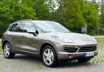 Porsche Cayenne 320.000 km 9.990 &euro; München 81549