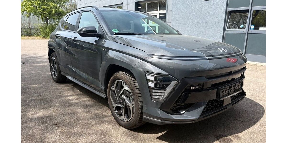 Hyundai KONA 7.500 km 28.900 &euro; München 81549