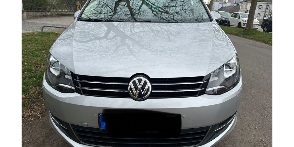 VW Sharan 135.000 km 17.999 &euro; München 80769
